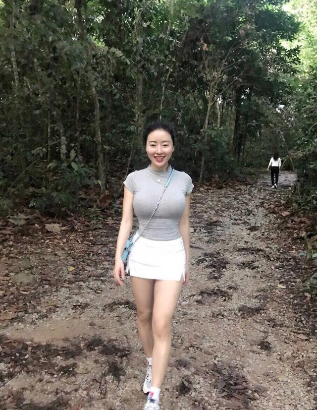 1.欧美少妇群X的秘密花园