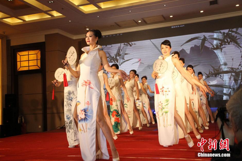 日人妻的温柔魅力，探寻幸福家庭的秘密，展现东方女性的独特风采