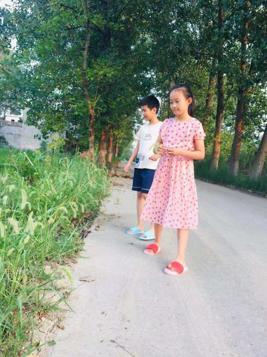 东北老太太的快乐生活，乡村趣事，传统美食与温馨回忆