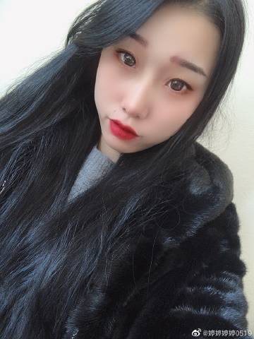 五月四房婷婷在线精彩直播不容错过，畅聊互动赢好礼，共度欢乐时光