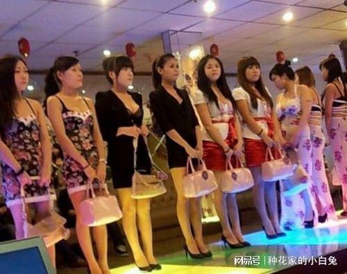 1.KTV朋友把老婆当做妓女荒唐事