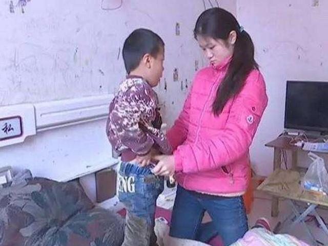 姐姐哺乳在娘家弟弟天天把她插桃花视频