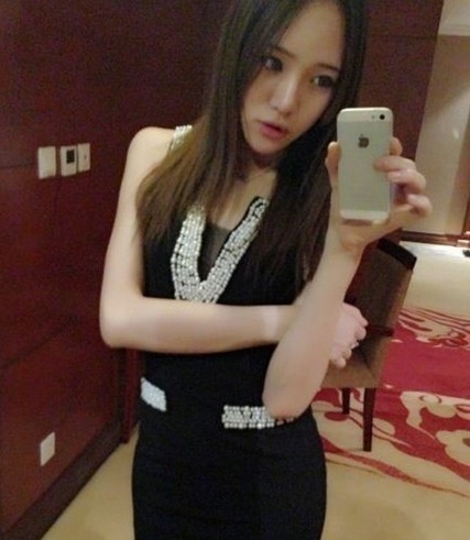 1.日韩淫乱女子二区热辣写真集