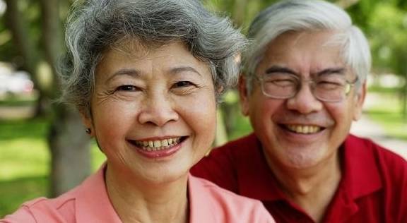 70岁欧美老人一级A片,晚年激情绽放,银发族隐秘欲望揭秘
