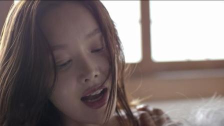 清純無毛小蘿莉作愛青春戀曲，甜蜜初體驗，純真誘惑時刻