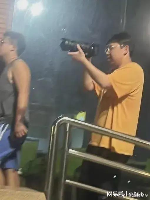 情侣主羞辱视频VK曝光，情侣私密视频遭泄露，VK平台引发热议与争议
