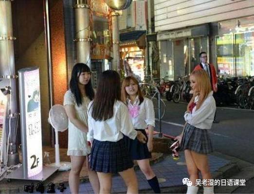 中日AV文化差异解析，探讨市场发展趋势，揭秘观众偏好变化