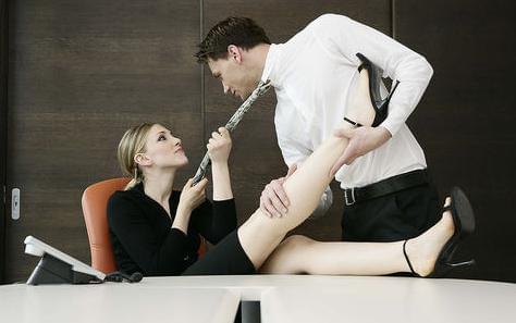 成人做爱100视频观看免费高清资源，激情体验，真实享受