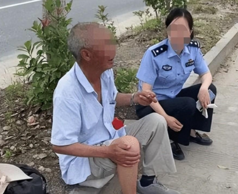 2.工棚嫖j老头老当益壮,乡村奇闻,深夜秘事,老汉风流不减当年