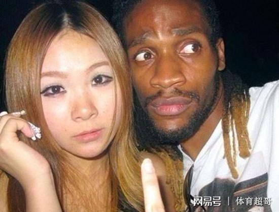 黑人狂躁日本孕妇的孕育之路充满挑战与希望