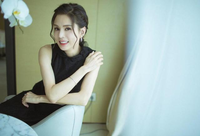 中国9111老熟女魅力不减当年，岁月沉淀优雅气质，展现成熟女性独特风采