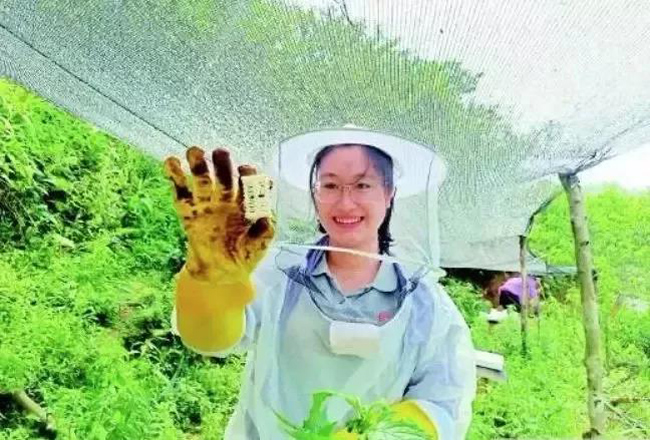 1.尹人成人成长蜕变之路
