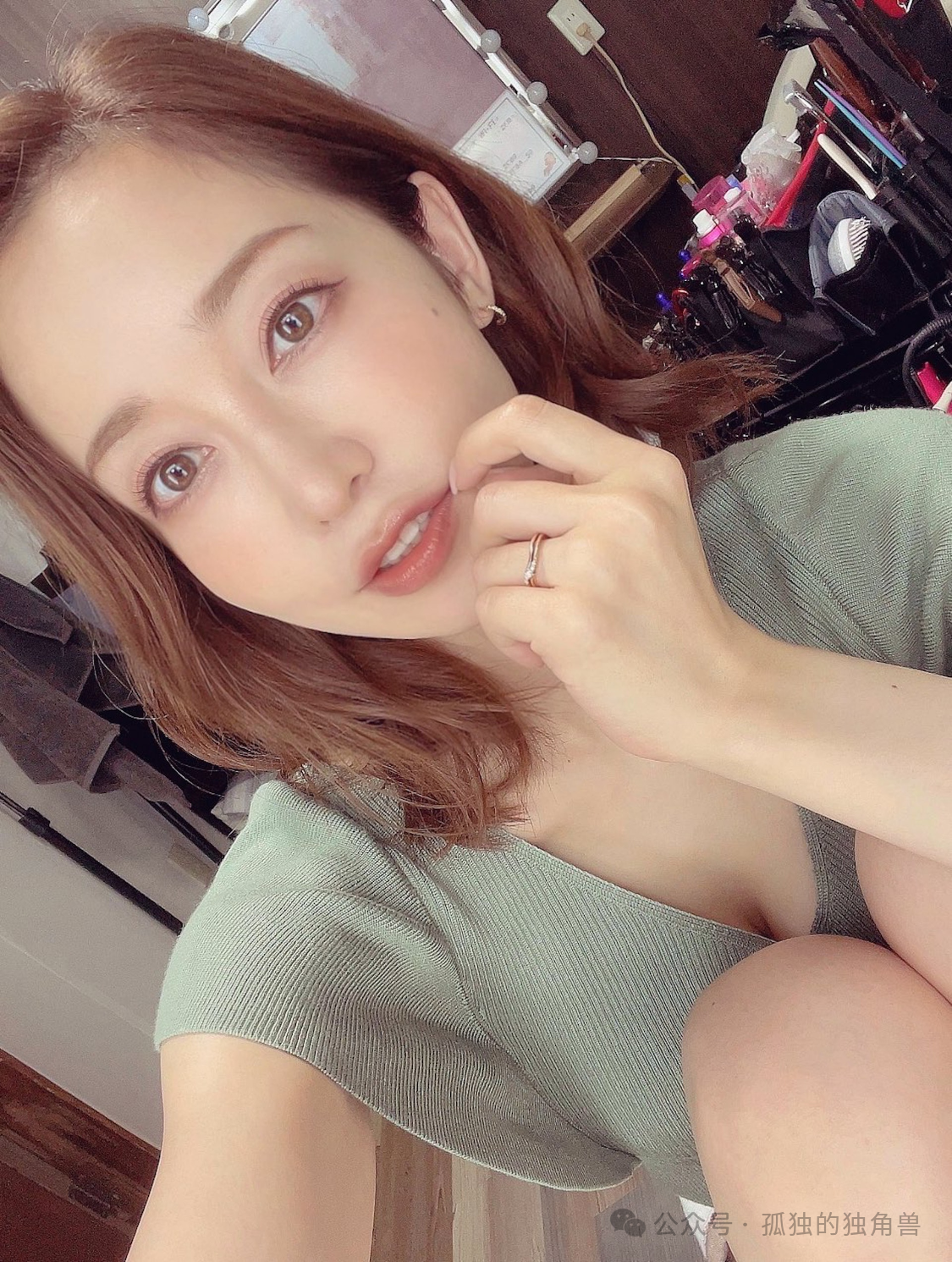 "无码让妻熟妇av又粗又大，激情剧情，真实体验，人妻诱惑"