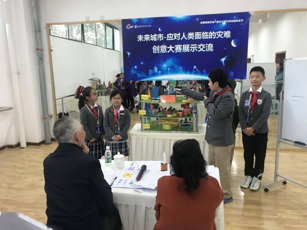创新科技引领未来生活，智能家居改变日常，便捷体验提升品质