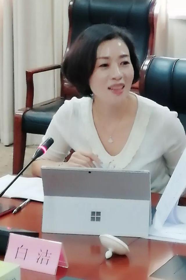 1.白洁王局长反腐倡廉事迹引发热议