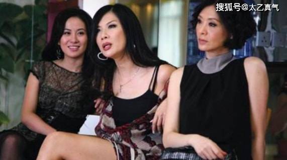 专干老熟女必看秘籍，掌握三大技巧，轻松俘获熟女芳心