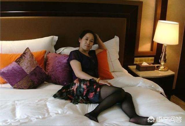 1.淫城老女人合集隐秘往事