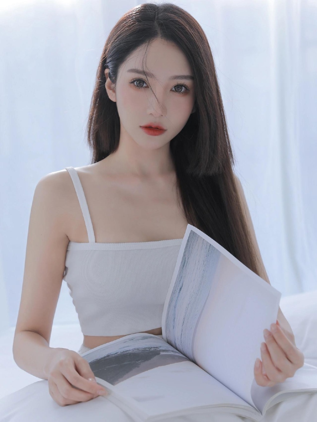 纹身熟女上位露脸浜风情万种，魅力四射，性感撩人，尽显成熟韵味