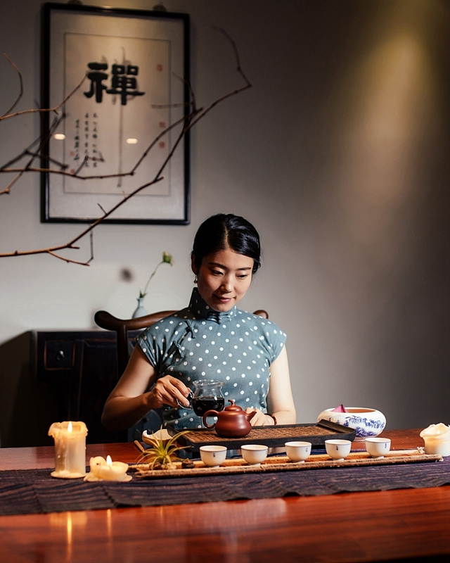 日本传统文化与现代生活的融合探索，茶道，樱花，动漫