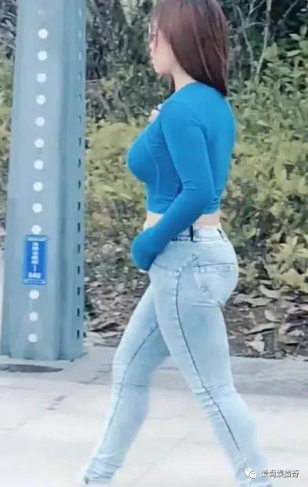 肥胖女人18毛片A级毛片A片毛浜，真实身材丰满诱惑，高清无码视频，激情演绎成人剧情