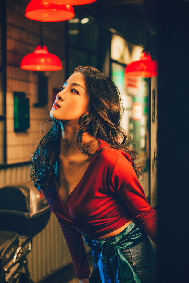 性感露毛美女图片，惊艳写真，魅力四射，高清大图合集