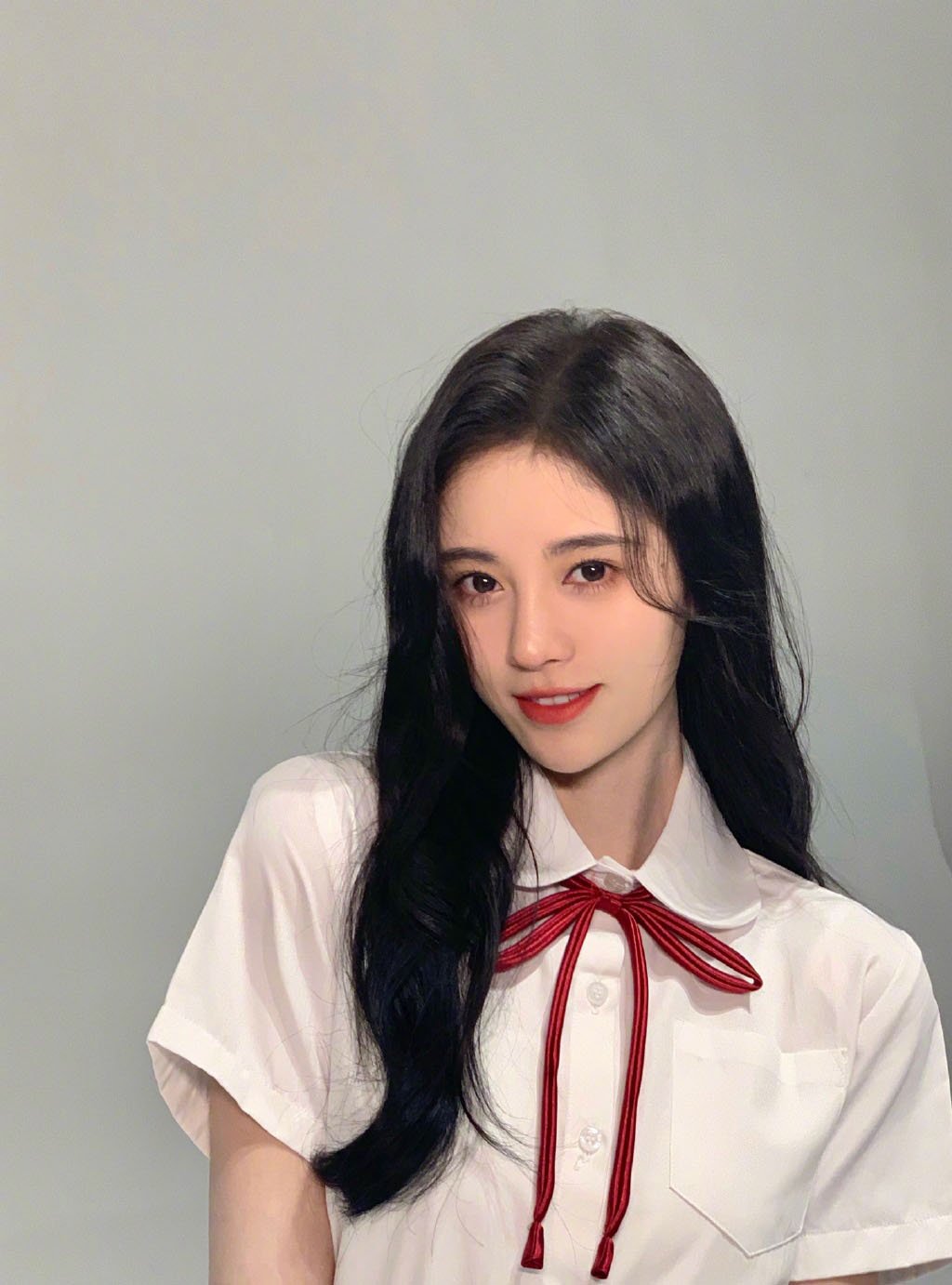 1.美女光溜溜浜写真集惊艳发布