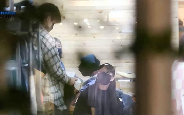 男男无码电影激情碰撞，探索禁忌之爱，感受真实欲望的释放