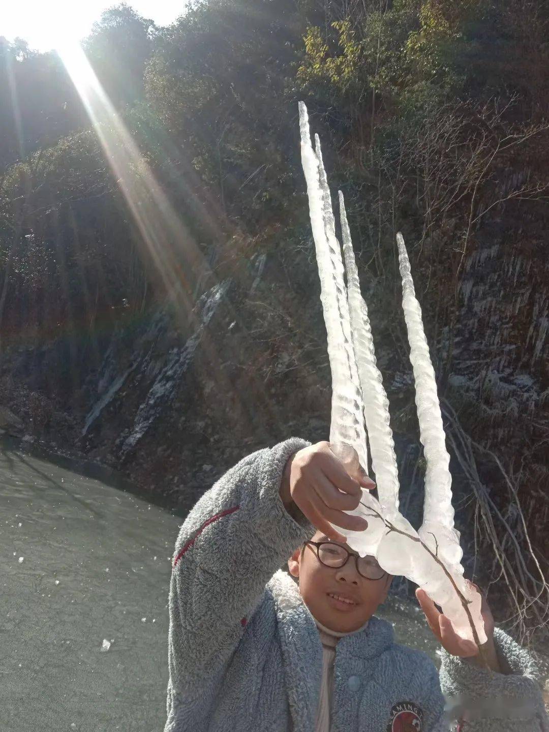 大雷打浜惊现奇观，神秘现象引热议，探索自然之谜