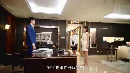 老女人裸体视频直播浜引热议，揭秘背后真相，网友直呼太疯狂