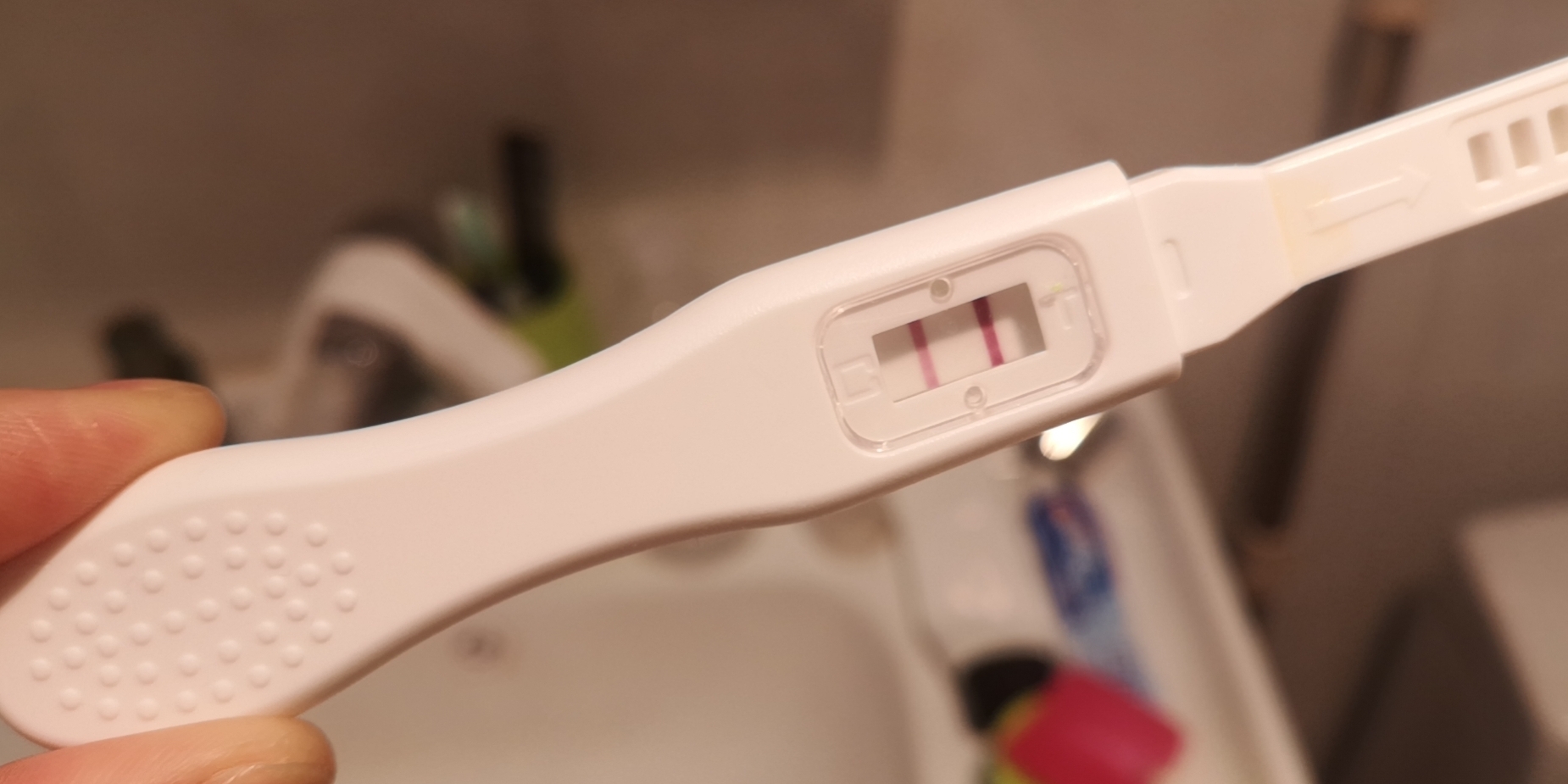 美女和男生一起努力的生孩子视频大全，真实记录备孕过程，感人至深的孕育故事，夫妻共同迎接新生命