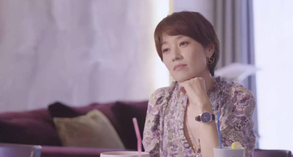 亚洲熟妇乱子伦毛片揭秘，中年女性情感纠葛，家庭伦理背后的欲望与挣扎
