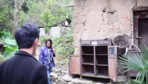 農村老女人av浜亂倫故事，禁忌之戀的黑暗面，揭露鄉村不為人知的秘密