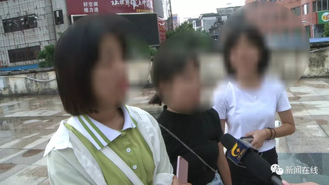 12岁裸体学生校园事件引发热议