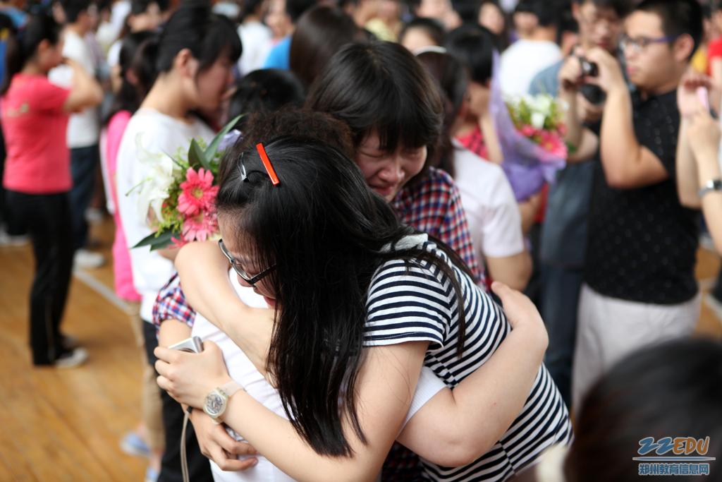 日本老师和学生BD高清动漫，精彩剧情，感人师生情，高清画质不容错过
