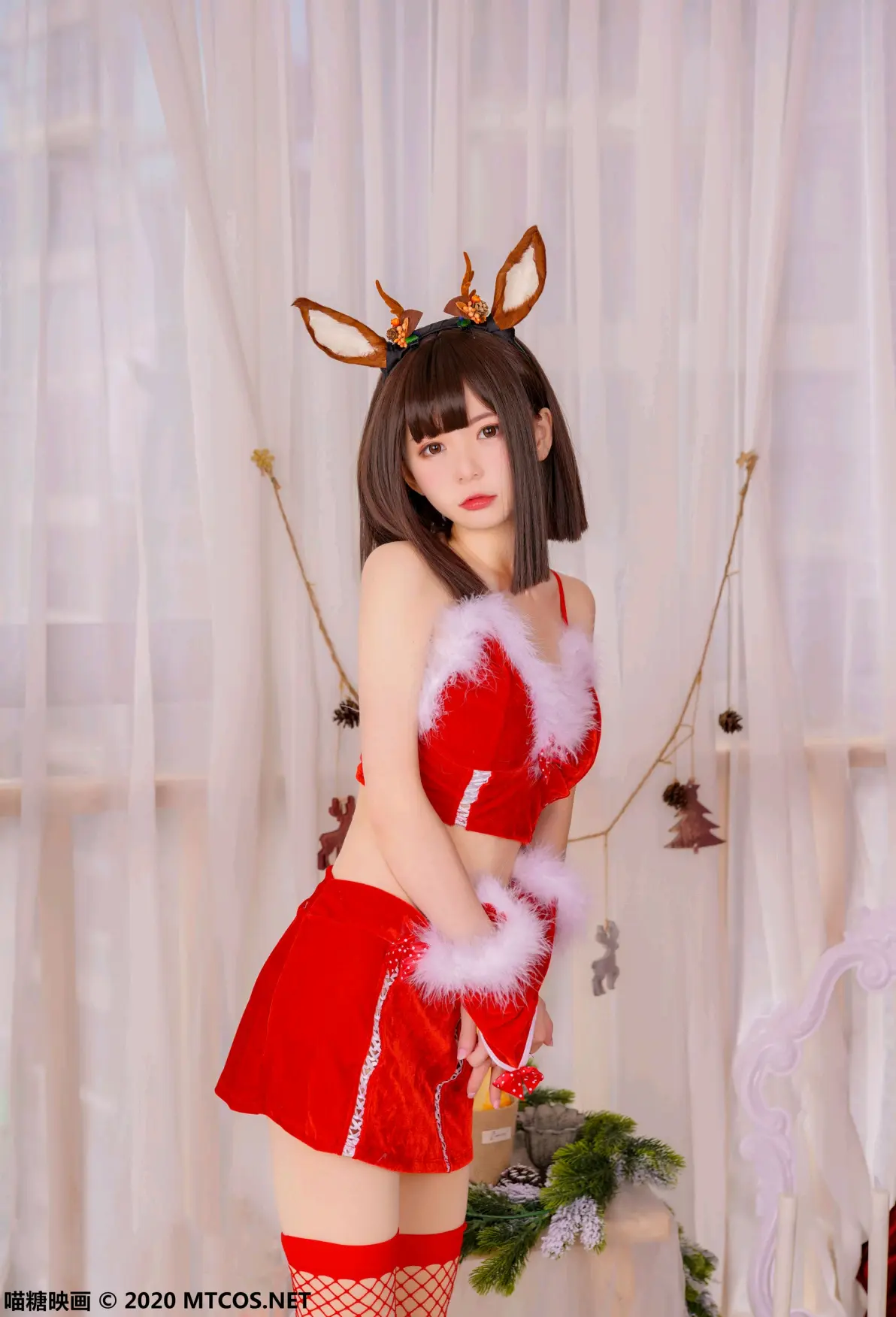 2.绳之韵小鹿cosvk视频浜唯美演绎，灵动舞姿，尽显cosplay魅力