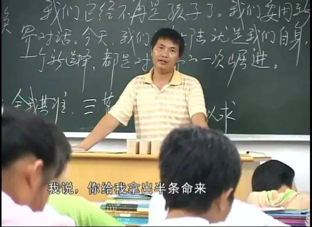 欧洲性AAA片大张柏芝浜引发热议，网友疯狂讨论，揭秘背后真相与争议