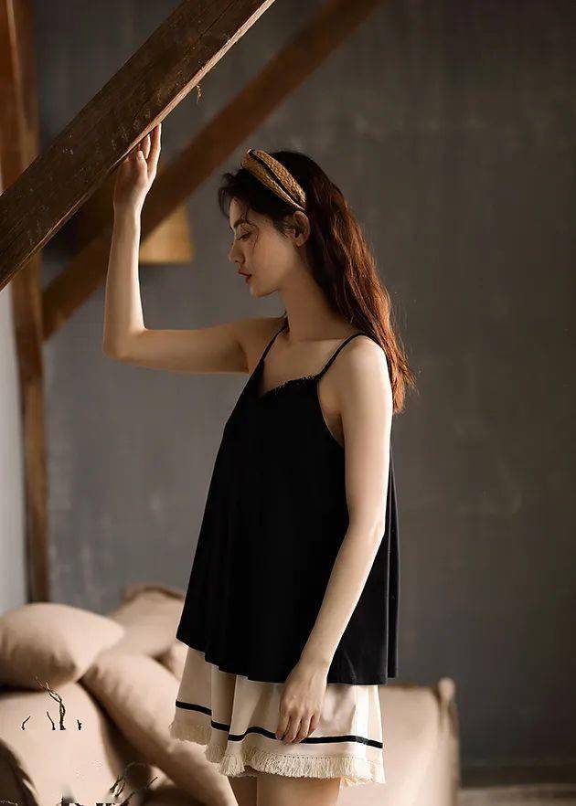 1.爱丝人体艺术与健康之美探索