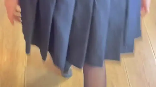 4.劈开你的腿在线观看完整免费播放视频浜，高清流畅无广告，免费资源一键获取