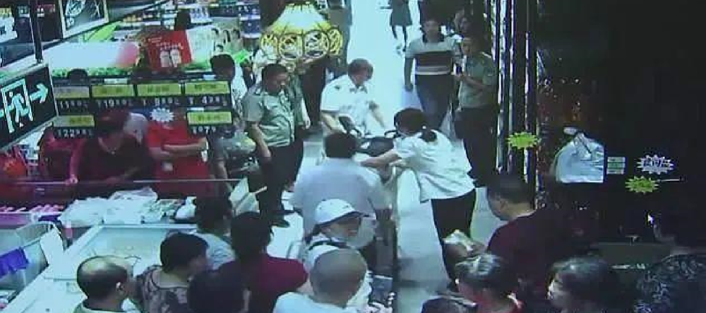 国产精品被狂躁席卷市场，创新设计引领潮流，消费者疯狂追捧