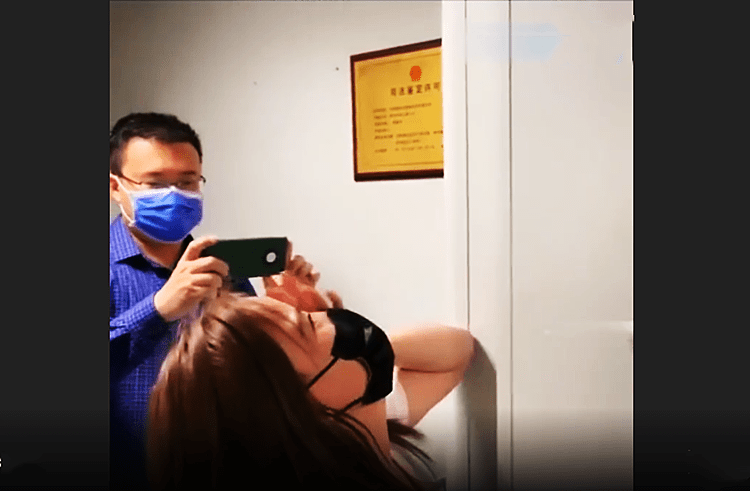 男生把j插到女生的j里视频揭秘，真实过程曝光，细节令人震惊