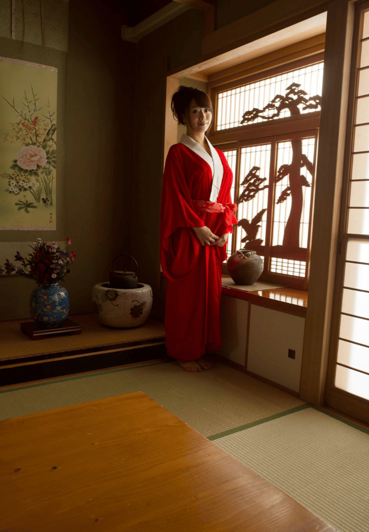 2.beeg熟睡日本人妻的诱惑，深夜邂逅，人妻不为人知的故事
