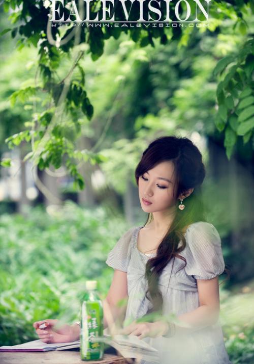 中国老女人hd浜的故事与生活，探寻岁月痕迹，感受独特魅力