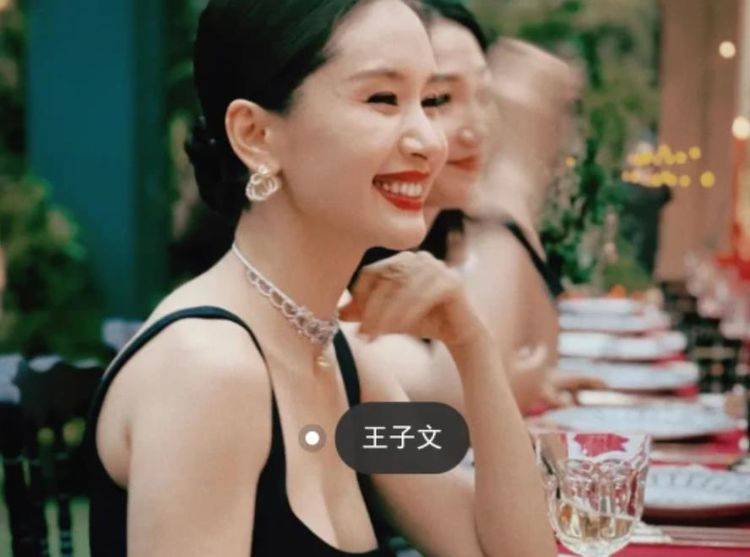 微信聊了好久的人妻超棒身材骑乘做爱桃花视频浜，激情邂逅，人妻诱惑，完美身材展现极致快感