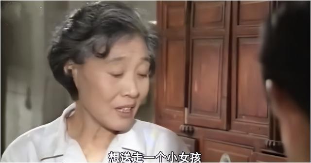 1.老太婆一级毛片老太婆的隐秘往事
