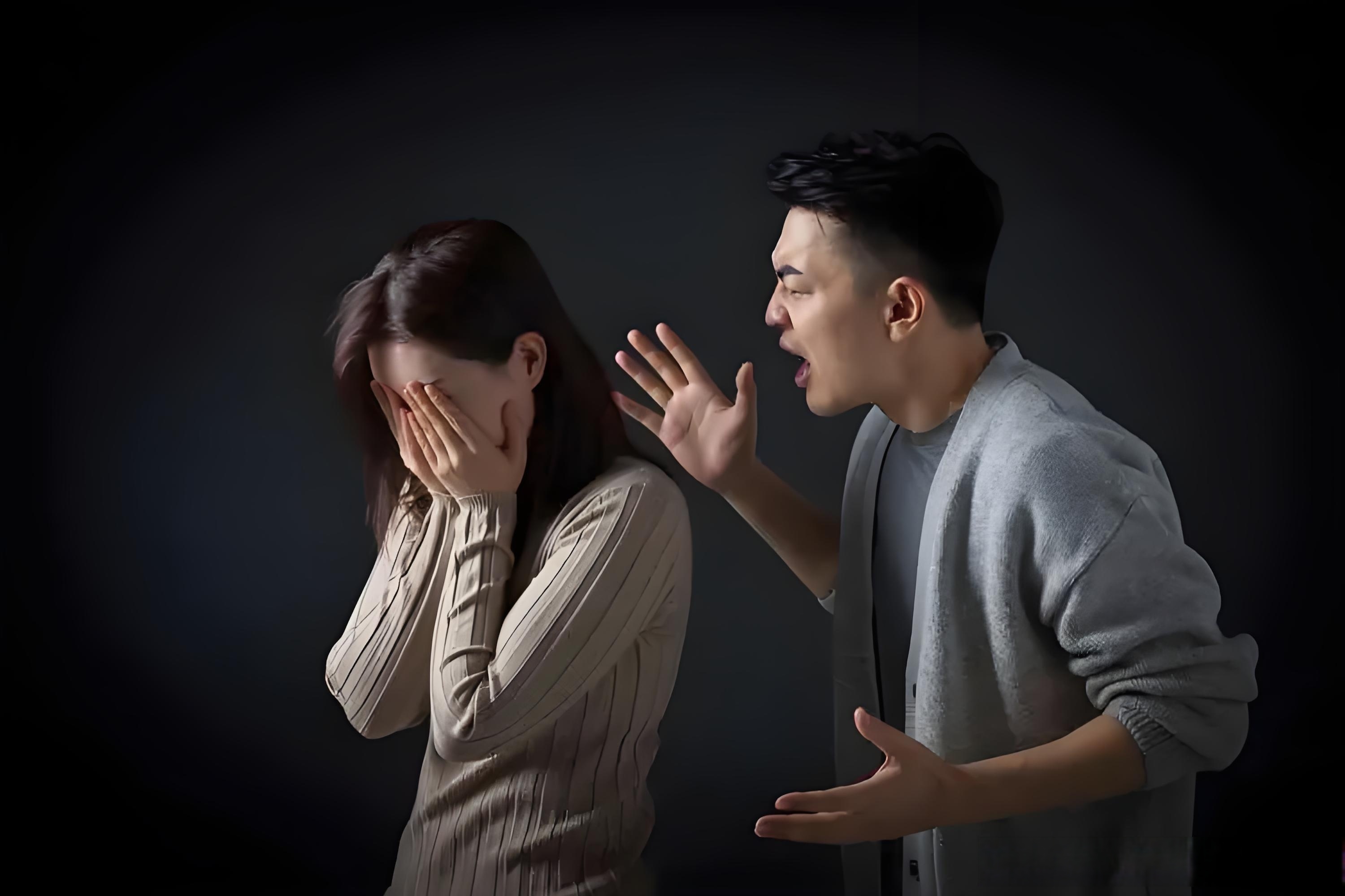 黑人破女出血浜免费观看震撼剧情，悬疑反转，情感纠葛交织