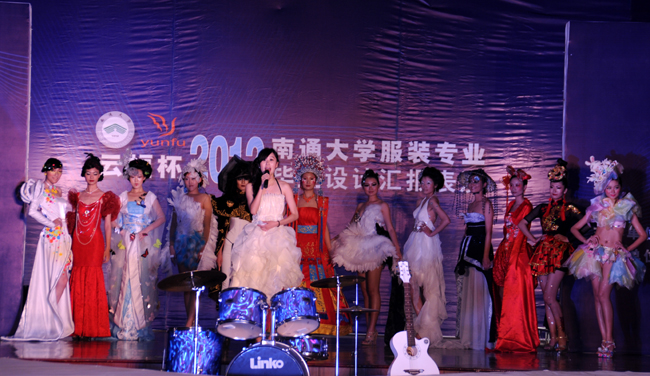 欧美极品护士XXXHD高清在线观看，精彩剧情，专业演绎，不容错过