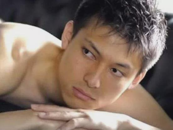 1.吉傲网男man丨vk视频浜火爆全网