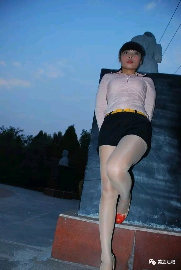 1.少妇5P情感纠葛与成长故事