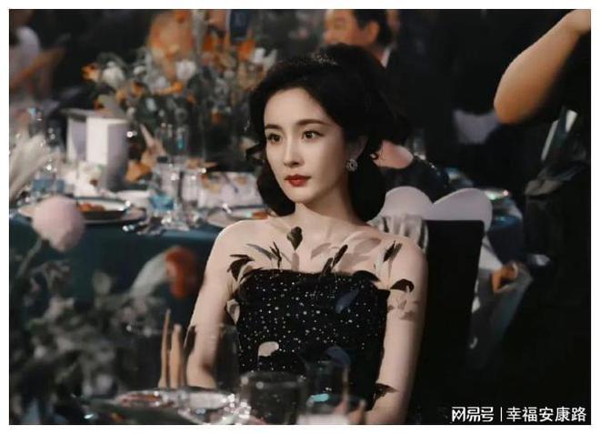 杨幂喜讯曝光,新剧官宣,甜蜜婚讯引发全网热议 杨幂喜讯曝光,新剧官宣,甜蜜婚讯引发全网热议