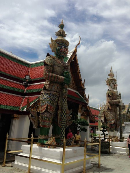 2.泰国真人性做爰文化，独特体验，揭秘东南亚风情之旅